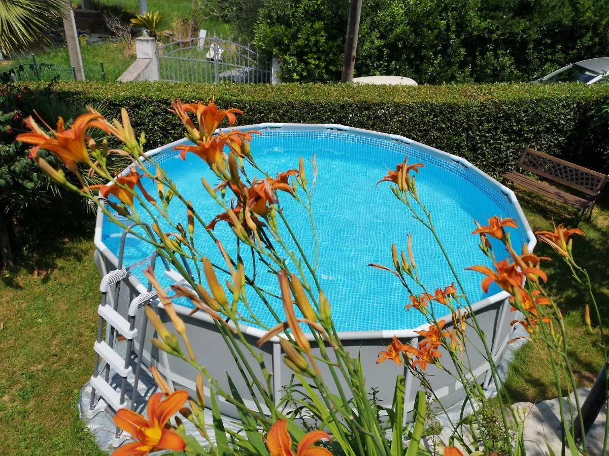 Hétvégi ház Casa Anna A Pietrasanta In Toscana Con Piscina